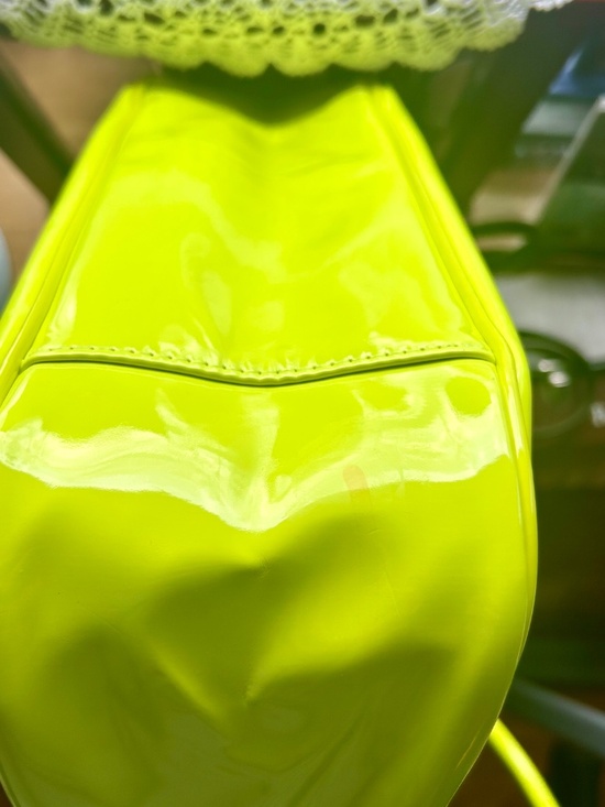 NEW Taylor Swift Wonderstruck Perfume Lime Green PVC Tote Bag - Picture 7 of 7